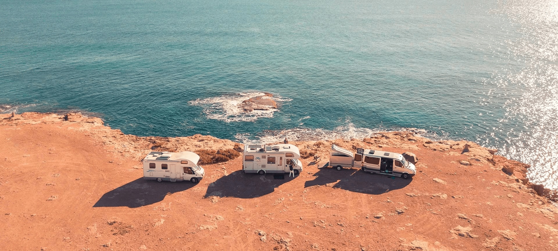 Autocaravana Rimor equipada para alquiler en Calpe